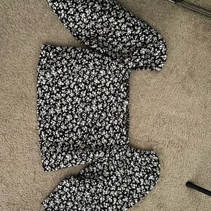 Levi's Floral Puff Sleeve Blouse - Black and White